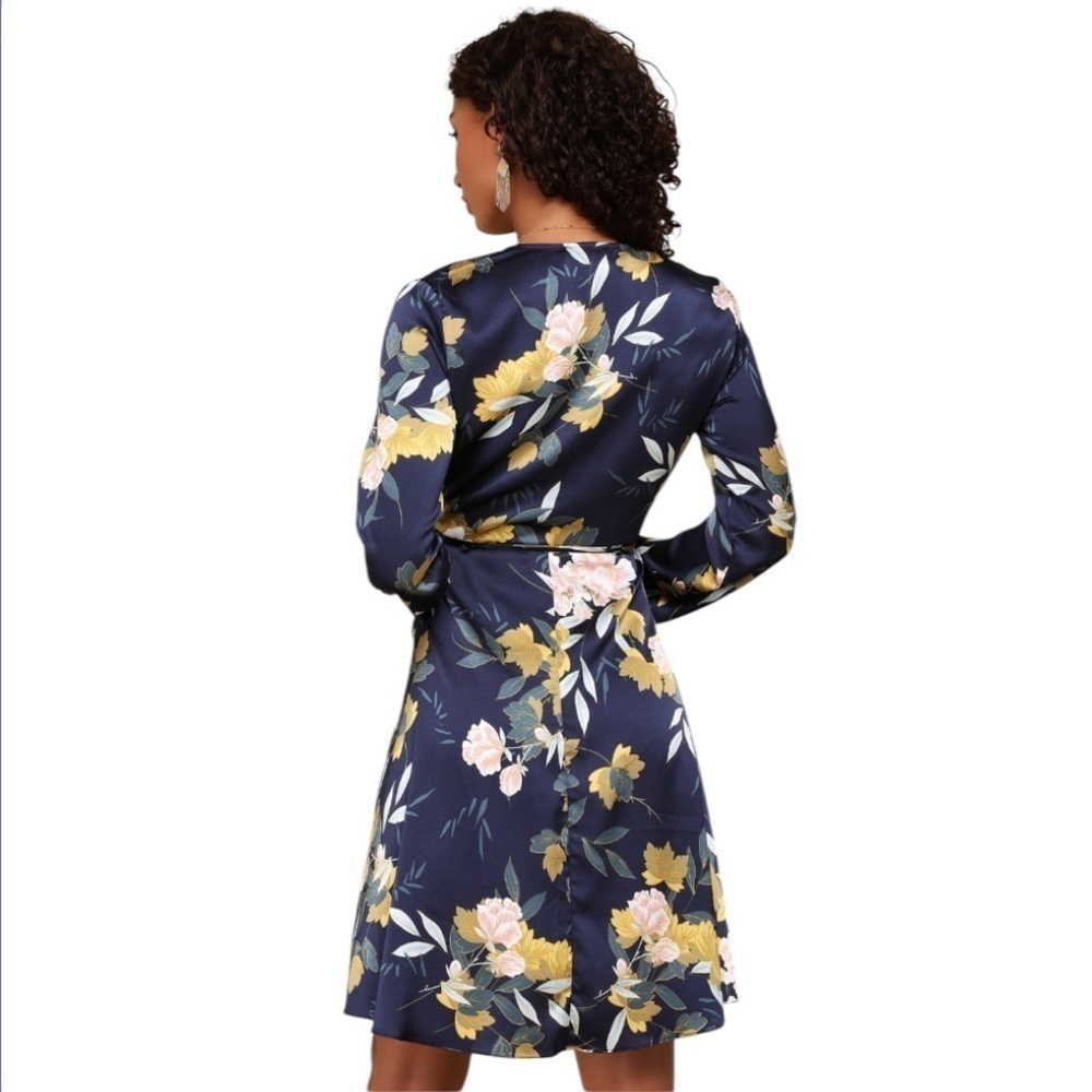 Lulus  Love is Life Navy Blue Floral Print Satin Wrap Dress Sz XS - Picture 11 of 13